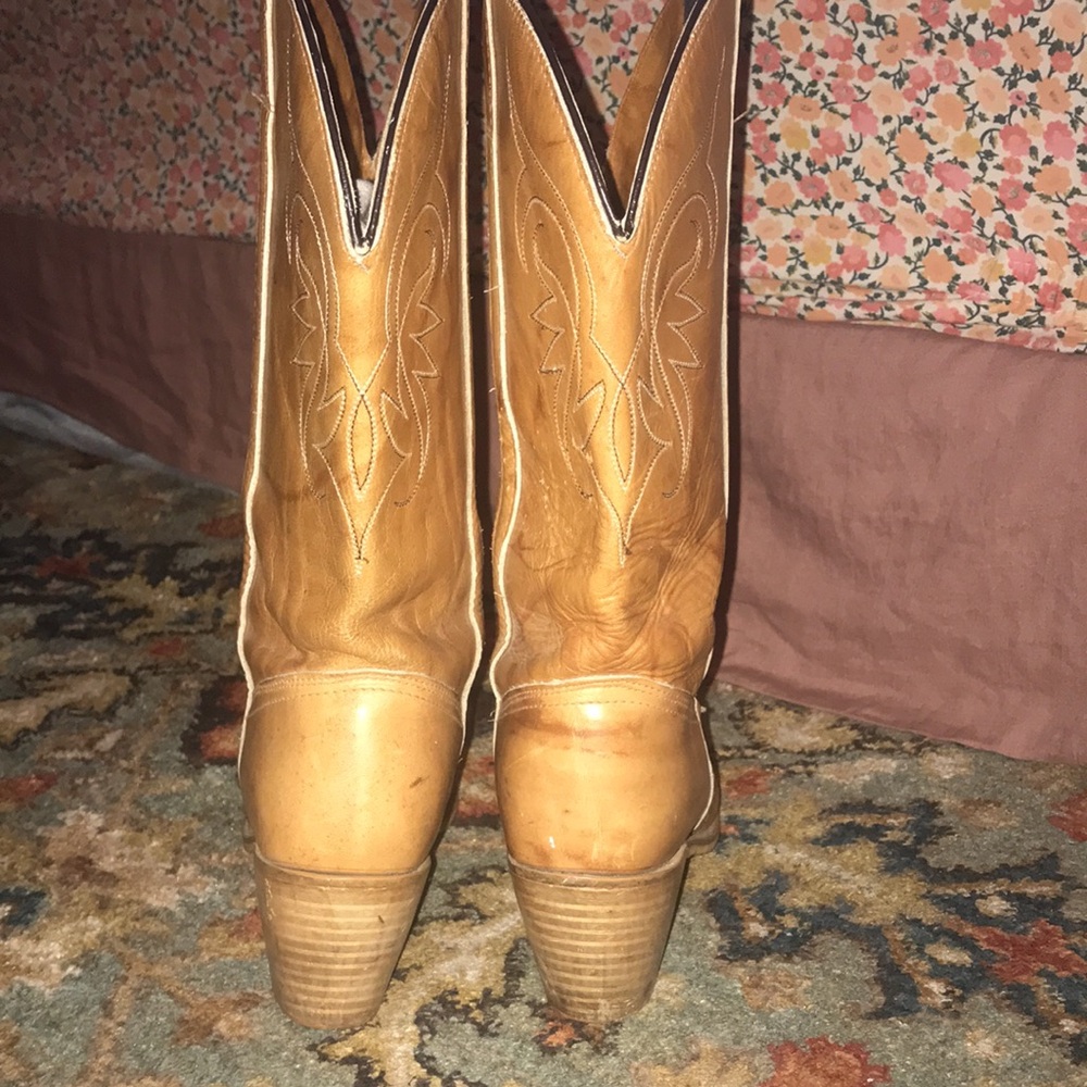Vintage Dingo Heeled Boots - Picture 7 of 13